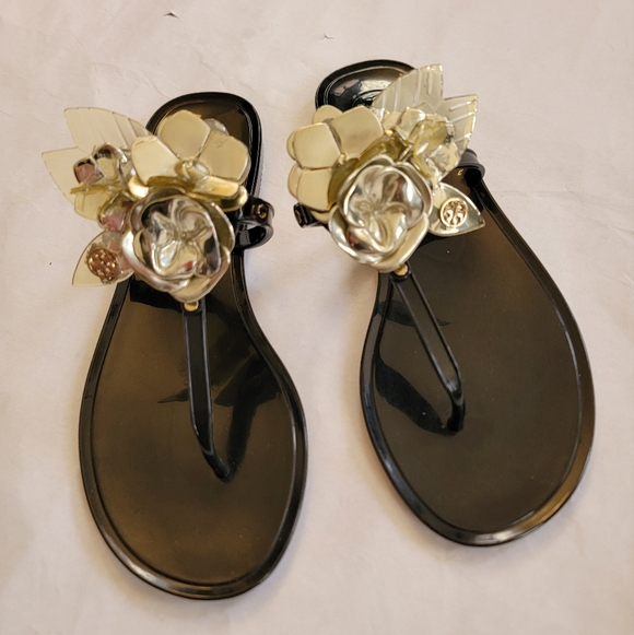 Tory Burch Black Sandals with Gold Floral Detail - Picture 7 of 8